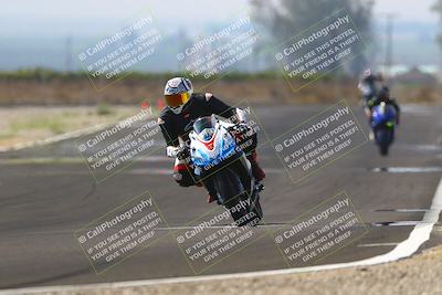 media/Sep-20-2025-TrackDaz (Sat) [[27f0cde673]]/B Group/220pm (Turn 9)/